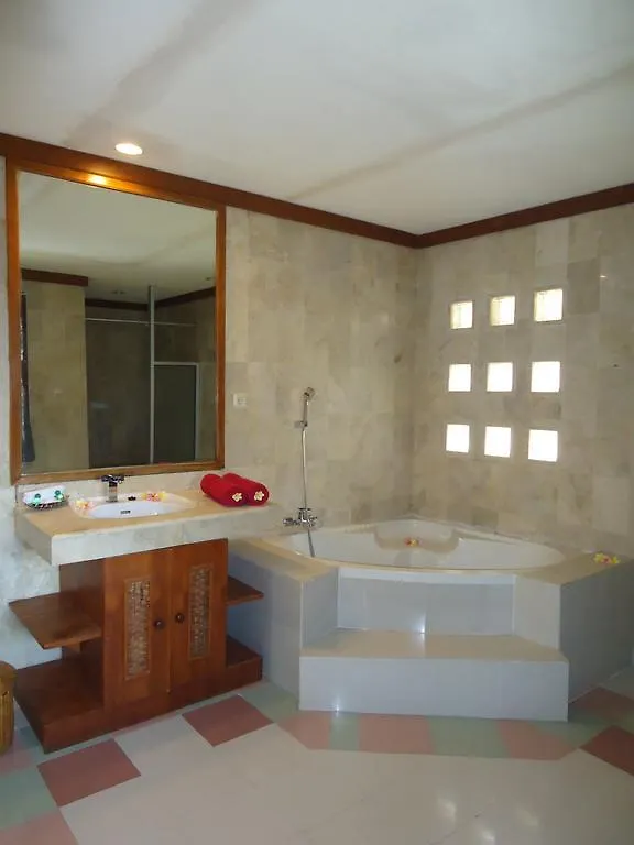 Ananda Resort Seminyak 3*,